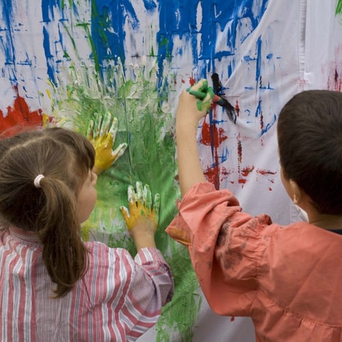 Esperienze che aiutano a crescere - Associazione CAF